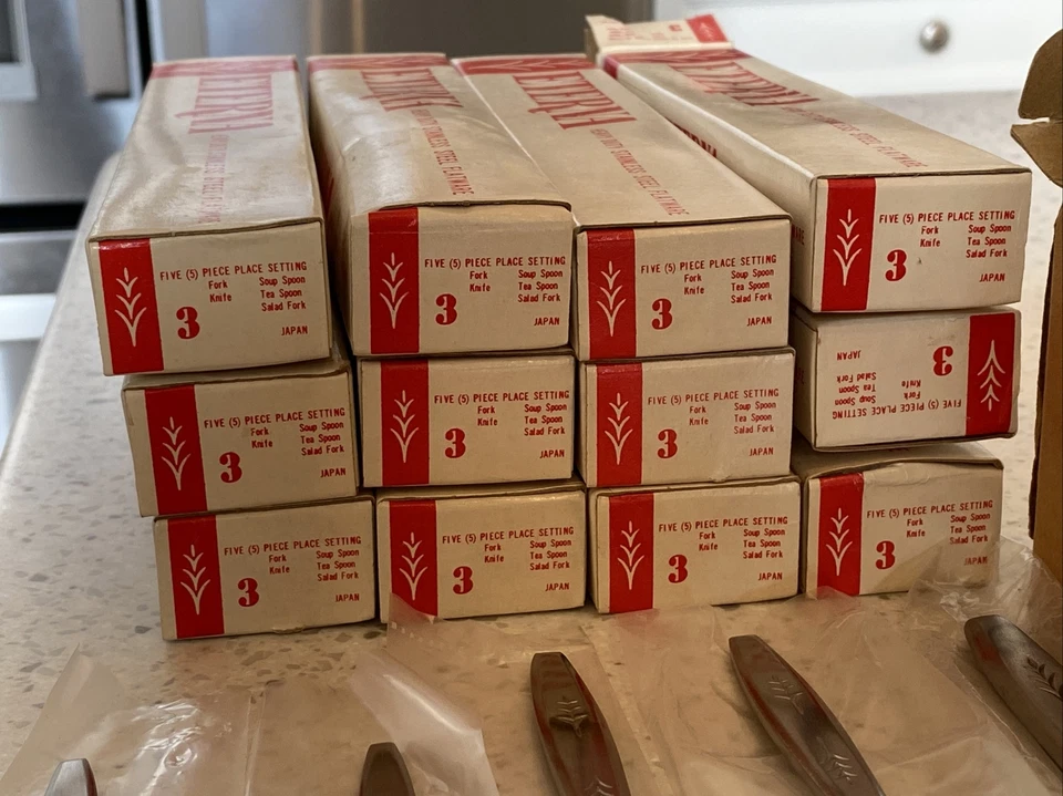 64pc 5pc Service For 12 Eterna LEAF SPRIG Serving Pcs Stainless Japan H Flatware - Image 4 of 4