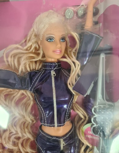 Barbie bambola trendy e pieghevole 2003 vintage nuova con scatola Mattel - Foto 2 di 4