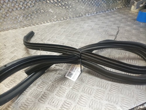 Door rubber seal