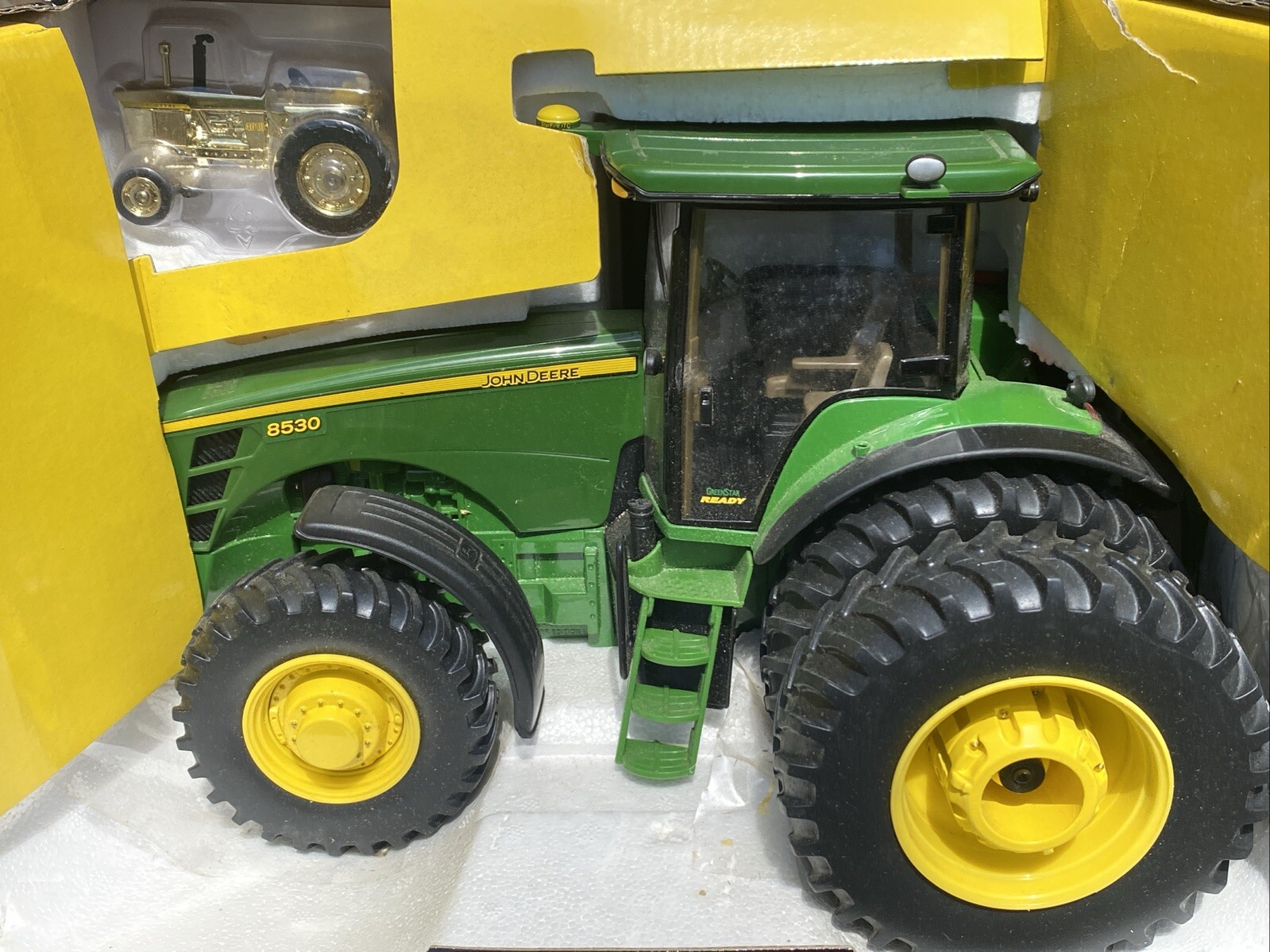 Picture 2 of 9
