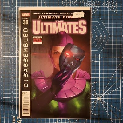 ULTIMATE COMICS ULTIMATES #30 8.0+ ULTIMATE MARVEL COMIC BOOK BB-58