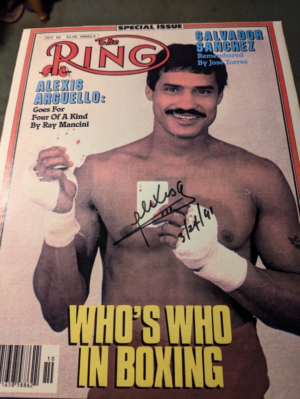 alexis arguello signed Rind Magazine Copy 11x14 Hard Board With COA