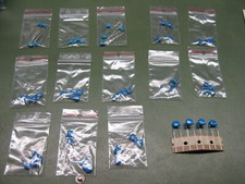 Produktbild von 25x Murata Keramik Kondensator 33 NF / 100V / ±10% – RPER72A333K2, NEU