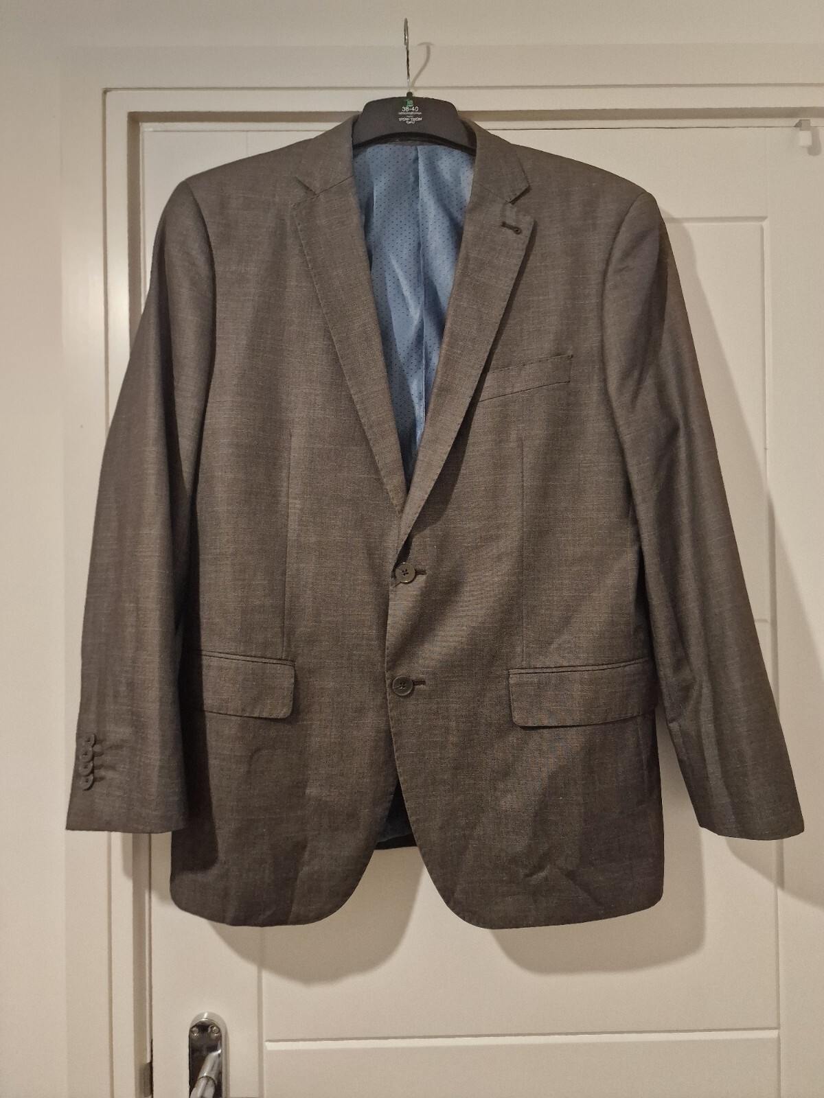 George (ASDA) Grey Suit Jacket. Size 40s. Used. In A Very Good Condition. image 2