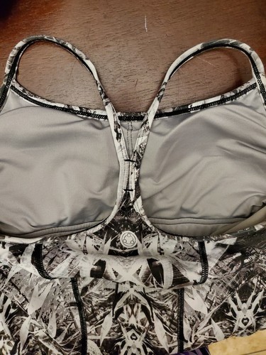 Aumnie Active Geo Print Yoga Tank Gym Shirt Workout Top Built In Bra S Cute! - Picture 4 of 5