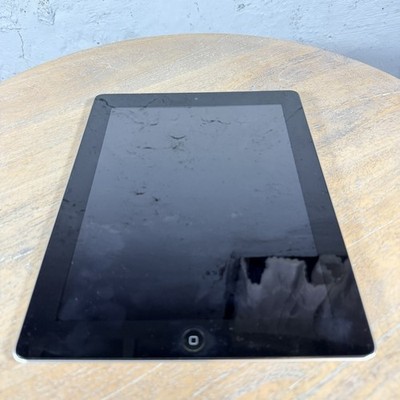 Apple iPad 4 - A1460 MD523LL/A 32GB Wi-Fi + Cellular 9.7in Silver 4th Gen
