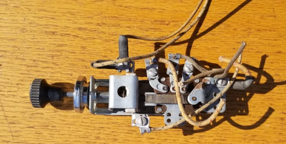 Defrost Vents 1953-54 Pontiac Chieftain Silver Streak 1954 53 1949 1950 - Image 2 of 4