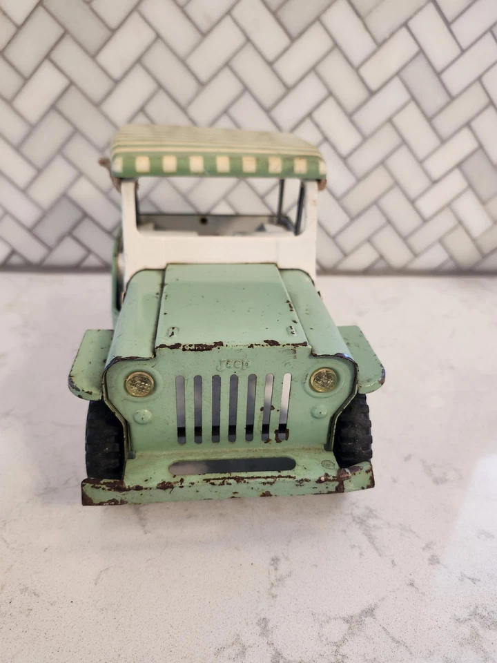 Camión Tonka 1963 vintage raro jeeps Jeep Surrey con cubierta solar Foto 3 de 4