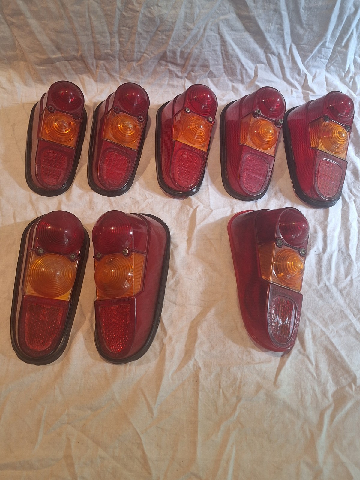 8 rear lights Renault R4 4L sedan
