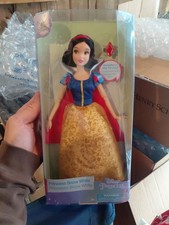 Muñeca Clásica Princesa Blancanieves Exclusiva de Disney Store con Anillo Esmeralda Roja ¡NUEVA!!