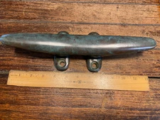 VINTAGE (ONE ONLY) CAST BRONZE 12" CLEAT OR DOOR HANDLE, BEAUTIFUL PATINA