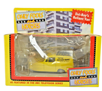 Lledo Only Fools Horses Reliant Regals Supervan 3 1/43 Scale Yellow Livery Boxed
