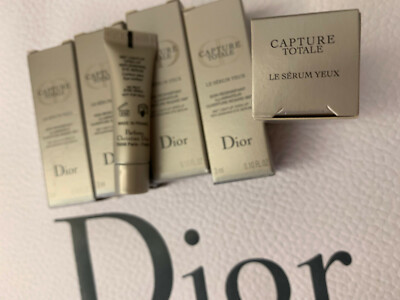 Dior Capture Totale 360° Light-Up Open-Up Replenishing Eye Serum