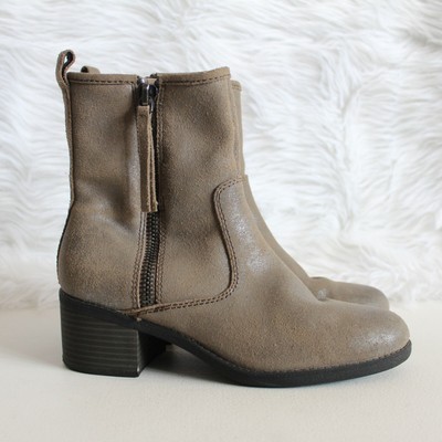 clarks nevella devon