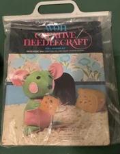 Creative Needlecraft Mouse Doll Making Kit Avon House Vintage 1973 Sewing Craft 