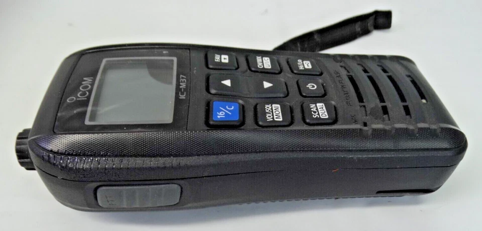 ICOM VHF Marine Radio Model IC-M37, for Parts/Repair - Image 3 of 4