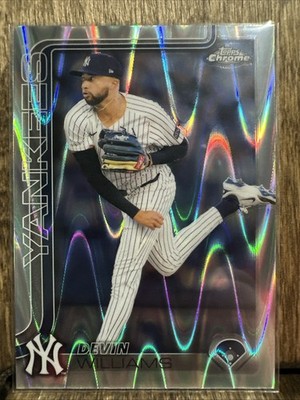 2025 Topps Chrome Devin Williams #153 Raywave Refractor New York Yankees