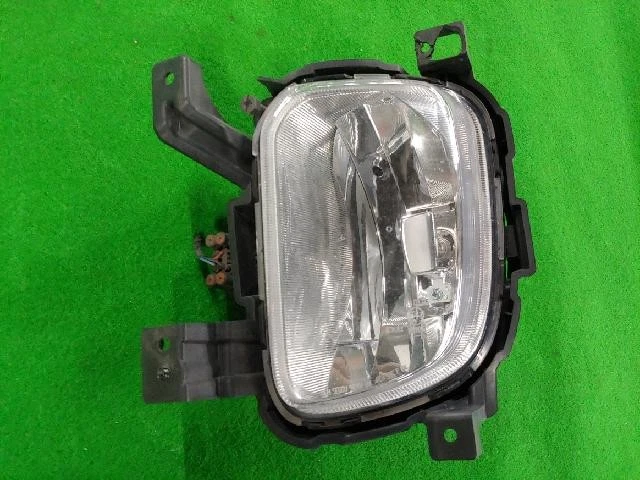 Luz antiniebla izquierda KIA Rondo 2016 Carens totalmente nueva Foto 2 de 4