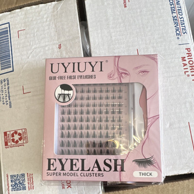 UYIUYI Glue-Free Cluster False Eyelashes, Thick Effect, Black Shade