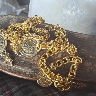 1980s Escada Gold Tone Plated  Chain Belt Made In Spain Size M Approx 38'' Heavy