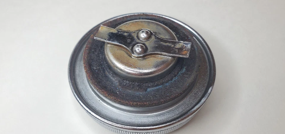 Tapa de aceite cromada vintage para Datsun serie L, serie A, etc. B210 510 240z Foto 2 de 2