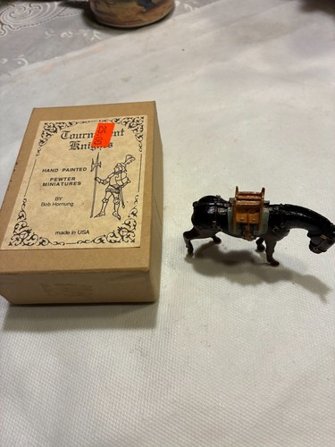 BRITAINS?, UNKNOWN HORSE, NEW IN INCORRECT BOX, READ! - Picture 2 of 3