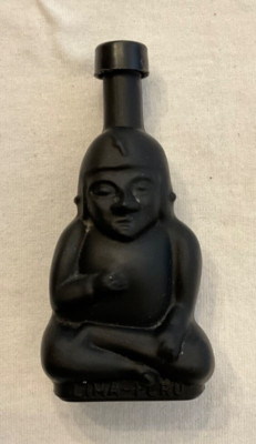 VINTAGE SMALL BLACK BOTTLE FROM LIMA PERU FIGURE GLASS 4 1/4 INCHES WITH LID