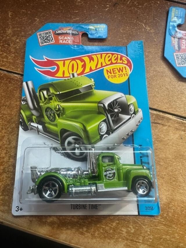 2015 Hot Wheels HW City Turbine Time #2 Green