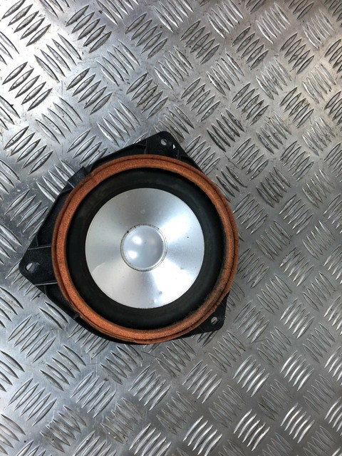 jbl prius speakers