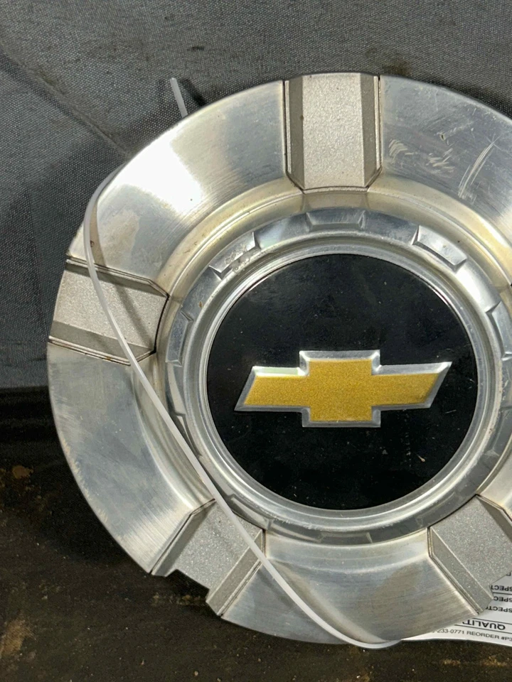 Fits 2007-2014 Chevrolet Tahoe 18in Wheel/Rim Center Cap OEM:9596343 - Изображение 3 из 4