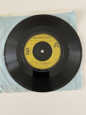 MAC & KATIE KISSOON-I'M JUST DREAMING 7'' VINYL SINGLE RECORD 1975!