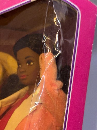 Vintage 1984 Mattel “Day-to-Night Barbie- African-American (AA)” #7945 *NRFB* - Picture 11 of 12