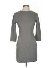 Uniqlo Women Gray Casual Dress XS