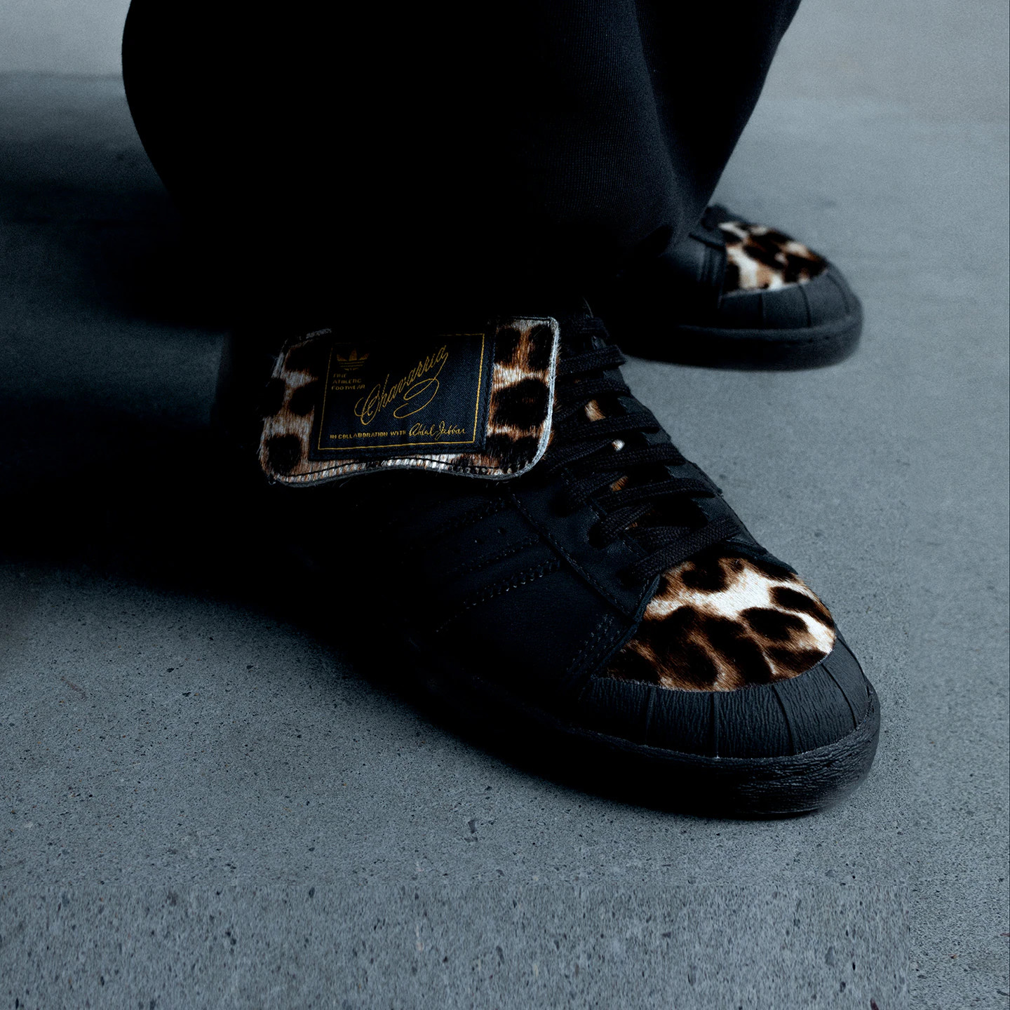 adidas Jabbar Low Willy Chavarria Black Cheetah - KK3692