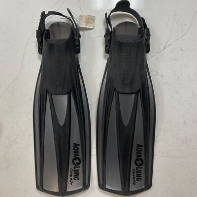Aqualung Caravelle Scuba/Snorkeling Fin - Black - Size Small