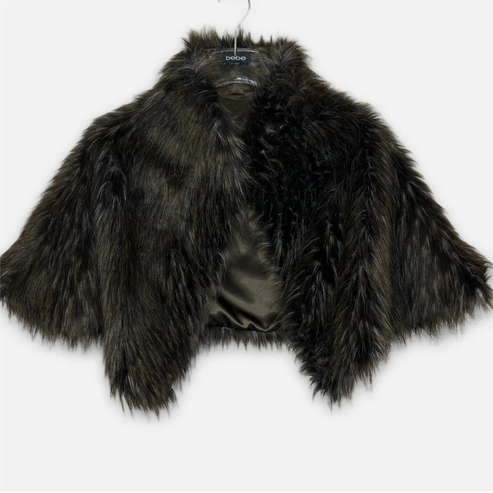Bebe Faux Fur Brown Cape Capelet Wrap Size Small/Medium - Image 2 of 4