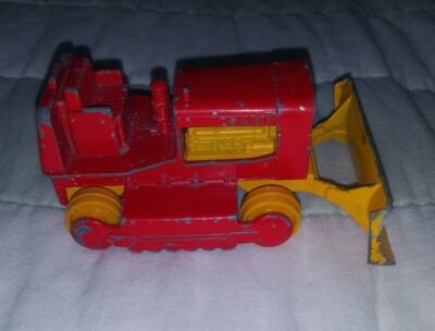 Matchbox Serice Series Cama Plana King 3/20, Rojo con Cama Gris