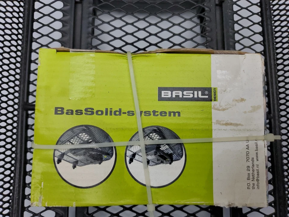 Kit de instalación trasera de compras de albahaca cesta de bicicleta desmontable de liberación rápida incluido Foto 4 de 4