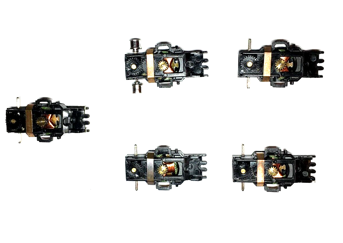 Ho Slot Car Lot 5 Chassis AFX / Auto World Xtraction 2003 Parts New old