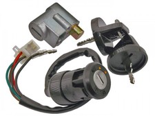 Schloßsatz Schließanlage Zündschloß Schlosssatz für Quad Moped Motorrad