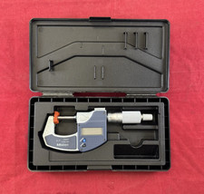 Mitutoyo 293-831-30 Digital Micrometer 0-1" Range, 0.00005" Resolution
