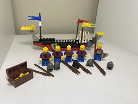 Vintage1987 Lego Castle Lion Knights Viking Voyager Set 6049