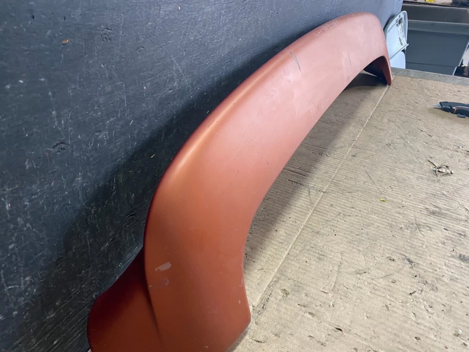 2001 to 2007 Toyota Highlander Upper Rear Upper Wing Spoiler Oem R7954 DG - Image 3 of 4