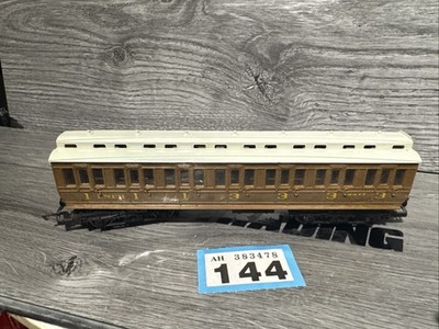 Hornby R391 Spur O Modelleisenbahn L.N.E.R Clerestory Composite Coach 2247