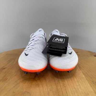 Mens 7 / Womens 8.5 - Nike Phantom GX II Elite AG-Pro Soccer  display picture 3