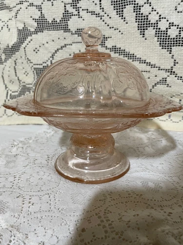 Vintage Fed. Dep. (PINK) Glass Covered Butter Dish Madrid Pattern  Rnd. Footed