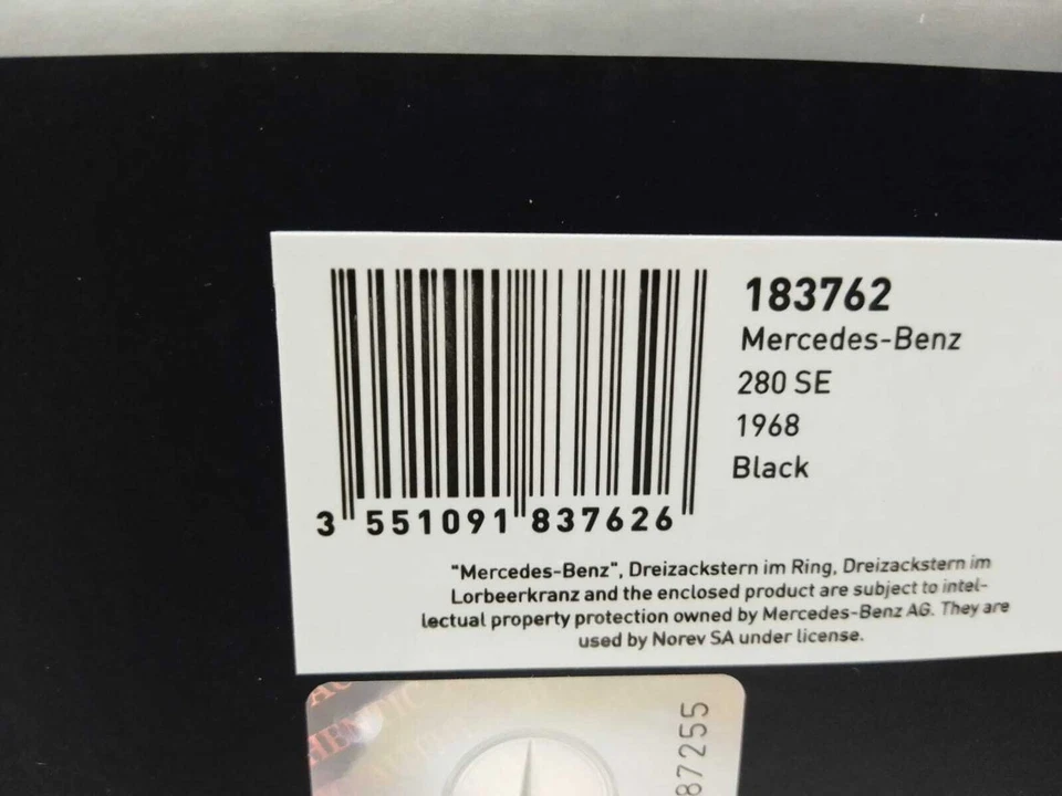 Norev Mercedes Benz 280 SE black 1968 1/18 183762 - Immagine 3 di 3