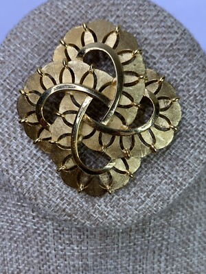vintage crown trifari brooch Matt Finish and shiny goldtone 1955 to 1969  A5