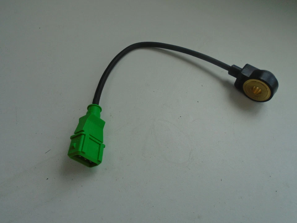 FACET Knock Sensor 9.3004 fits Renault Laguna II 01-07 Fiat Ulysse 94-11 Lancia - Image 3 of 4