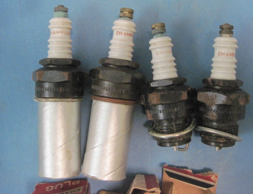 (4) NOS Champion C-4 Spark Plugs VINTAGE with brass tops - Picture 3 of 3